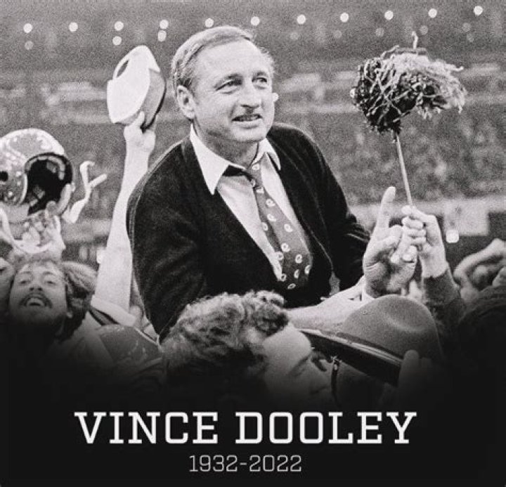 Vince Dooley Obituary