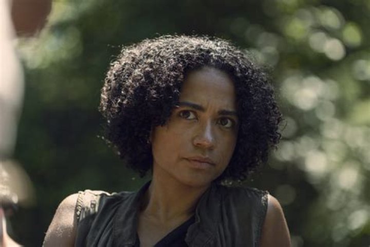 
‘Walking Dead’ ‘s Lauren Ridloff Shares Her Frustrations as a Deaf Runner Training for the NYC Marathon 