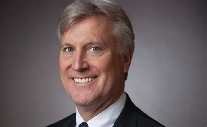 Walter Winchell Net Worth