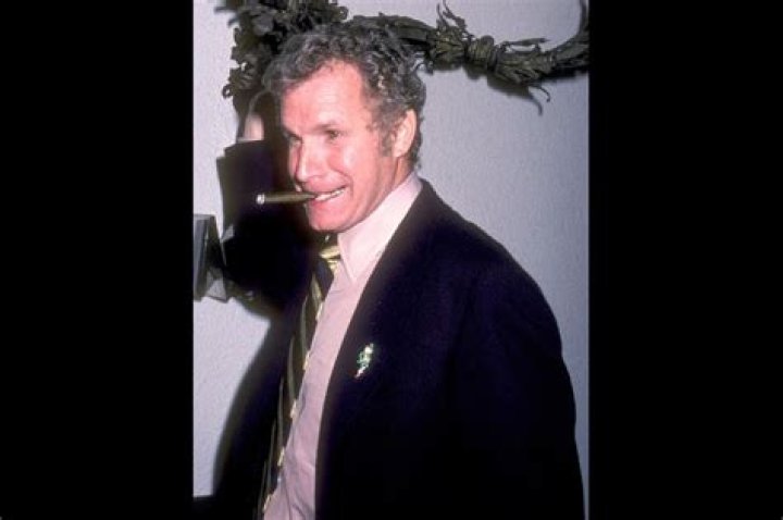 Wayne Rogers Net Worth