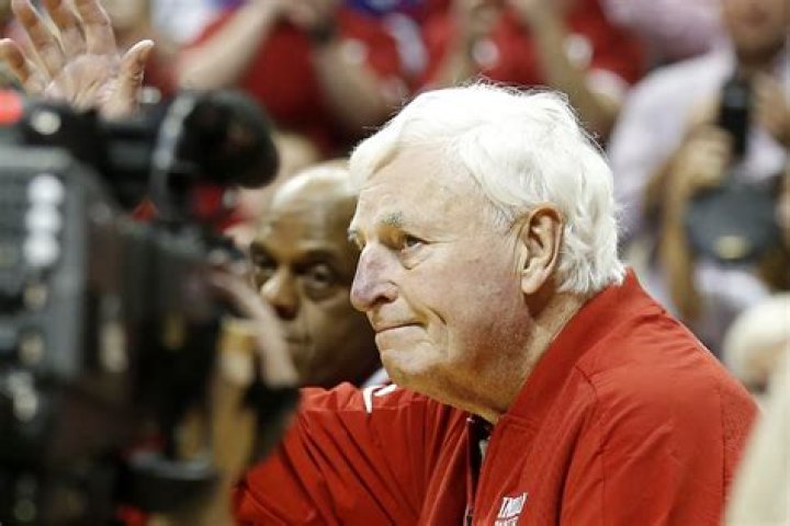 
What Happened To Bob Knight? Illness And Health Update 2022 – Is He Sick? 