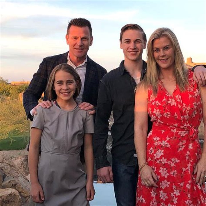 
Who Are Alison Van Uytvanck’s Parents? Meet Her Mother Krista & Father René Van Uytvanck 