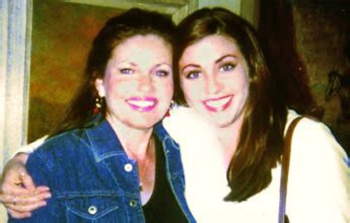 
Who Are Jayann And Dave Sepich? Meet Katie Sepich Mother & Father 