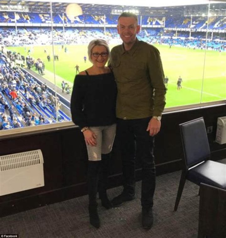 
Who are Jordan Pickfords Parents? Jordan Pickford Biography, Parents Name, Nationality and More 