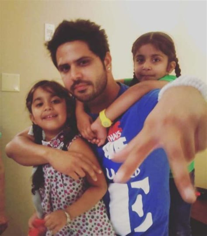 
Who are Sardar Azmouns Parents? Sardar Azmoun Biography, Parents Name, Nationality and More 