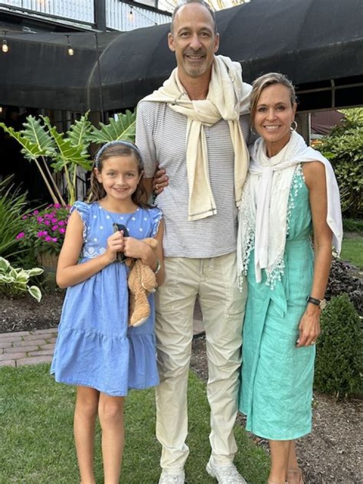 
Who Is Anita Jacoby’s Husband, John Cary? Meet Australian TV Producer’s Family 