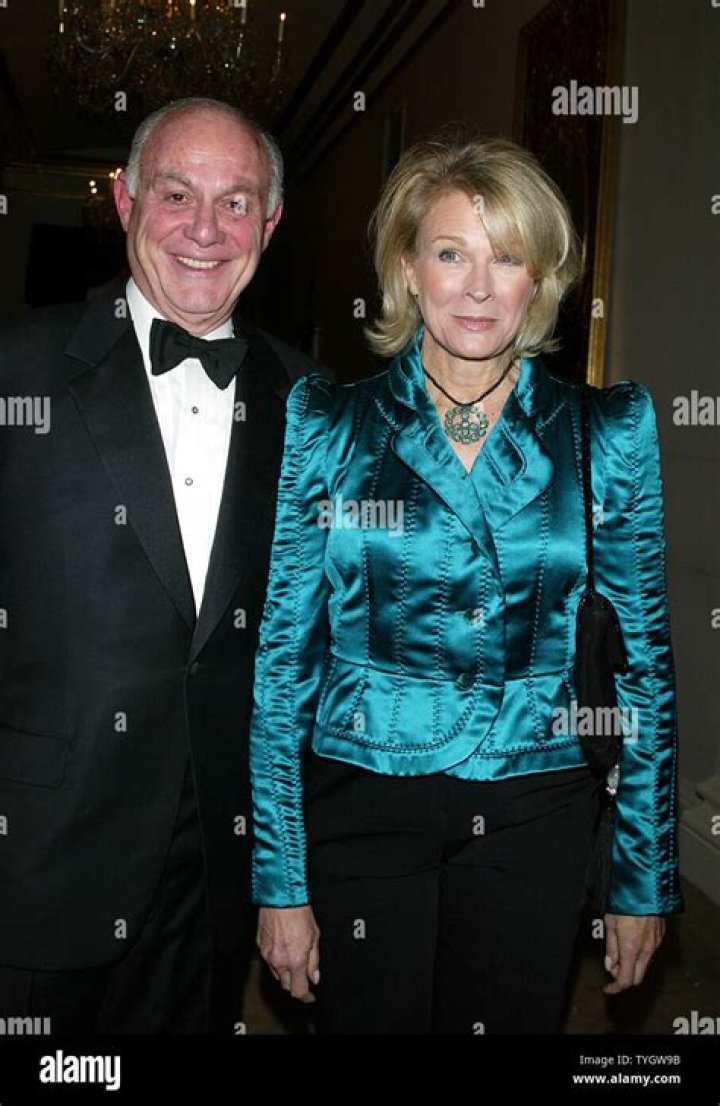 
Who Is Candice Bergen Husband David Hoeppner? Conservative Party Announces An Interim Leader 