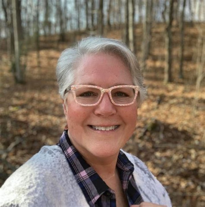 
Who is Cyndi Hendry, MH370 Tomnod volunteer? 