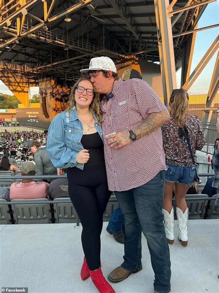 
Who Is Darren Cain Girlfriend? Meet The Bet+ Trophy Wife Actor Partner And Family 