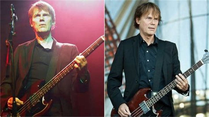 
Who Is Darryl Hunt Wife? The Pogues’ Bassist Sadly Passed Away In London At The Age Of 72 