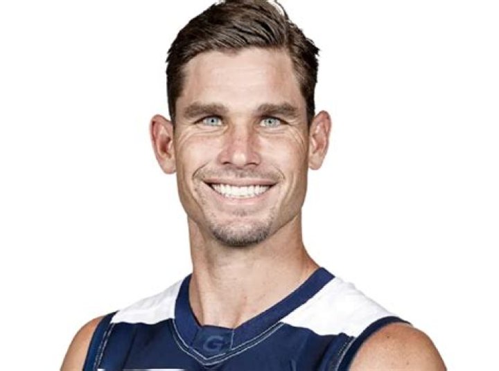 
Who Is Edwina Hawkins? Meet Tom Hawkins Sister On Instagram 