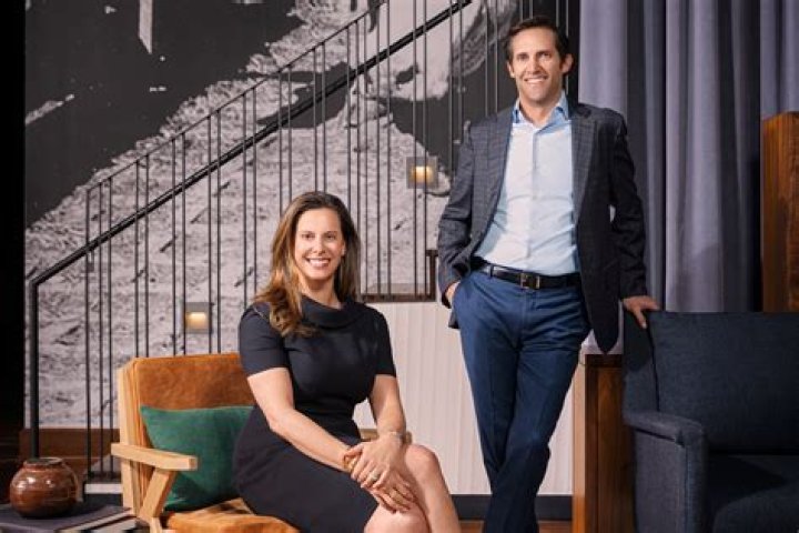 Who is Phil Rosenthal Married To? Know Phil Rosenthal Net Worth, Age, Biography, and More