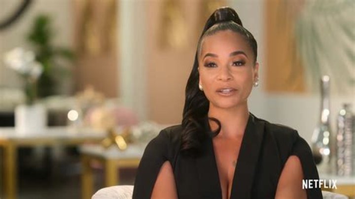 Who Is Realtor Tennille Moore From Allure Realty? Selling Tampa Netflix Cast