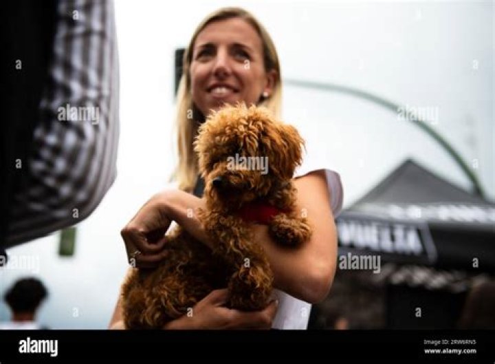 
Who is Sepp Kuss’s girlfriend, Noemi Ferre? 