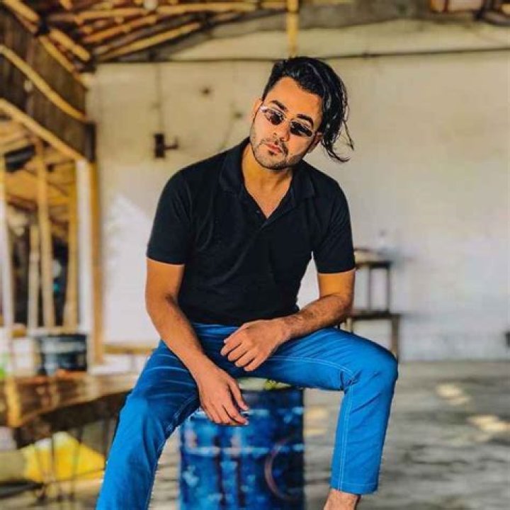 Worshipp Khanna Height, Weight, Net Worth, Age, Birthday, Wikipedia, Who, Instagram, Biography