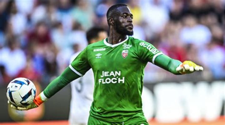 
Yvon Mvogo Height, Weight, Net Worth, Age, Birthday, Wikipedia, Who, Instagram, Biography 