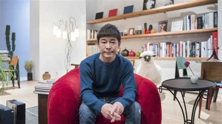 Zozo Sapountzaki Net Worth